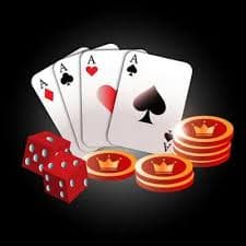 Người chơi sử dụng điện thoại chơi bắn cá trực tuyến trên ok play